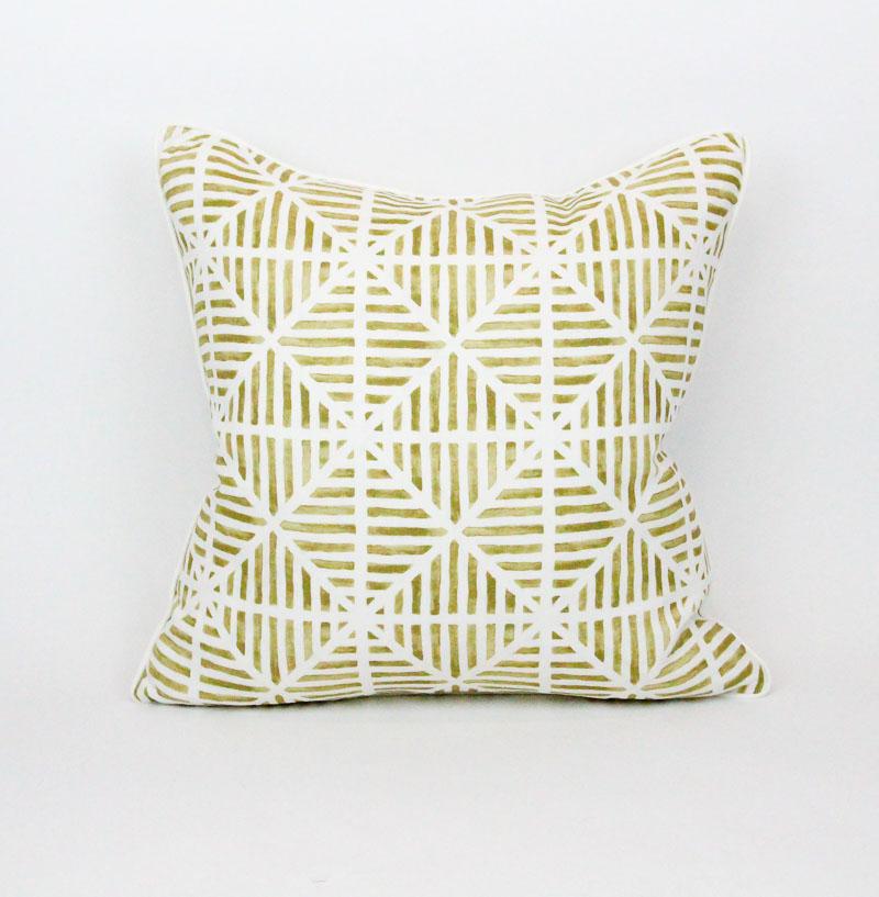 SQUARE PILLOWS